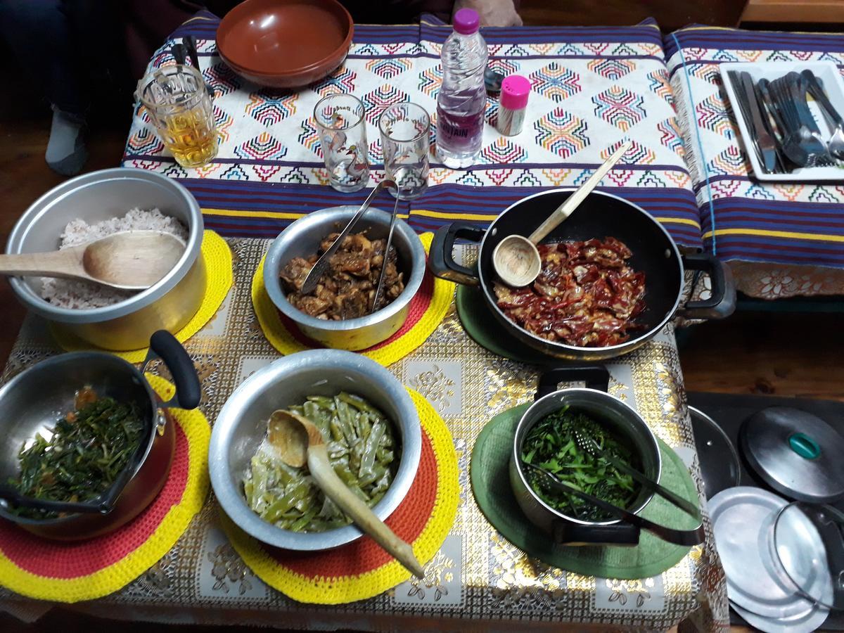 Chimi Lhakhang Village Homestay 푸나카 외부 사진