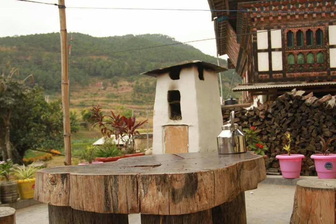 Chimi Lhakhang Village Homestay 푸나카 외부 사진